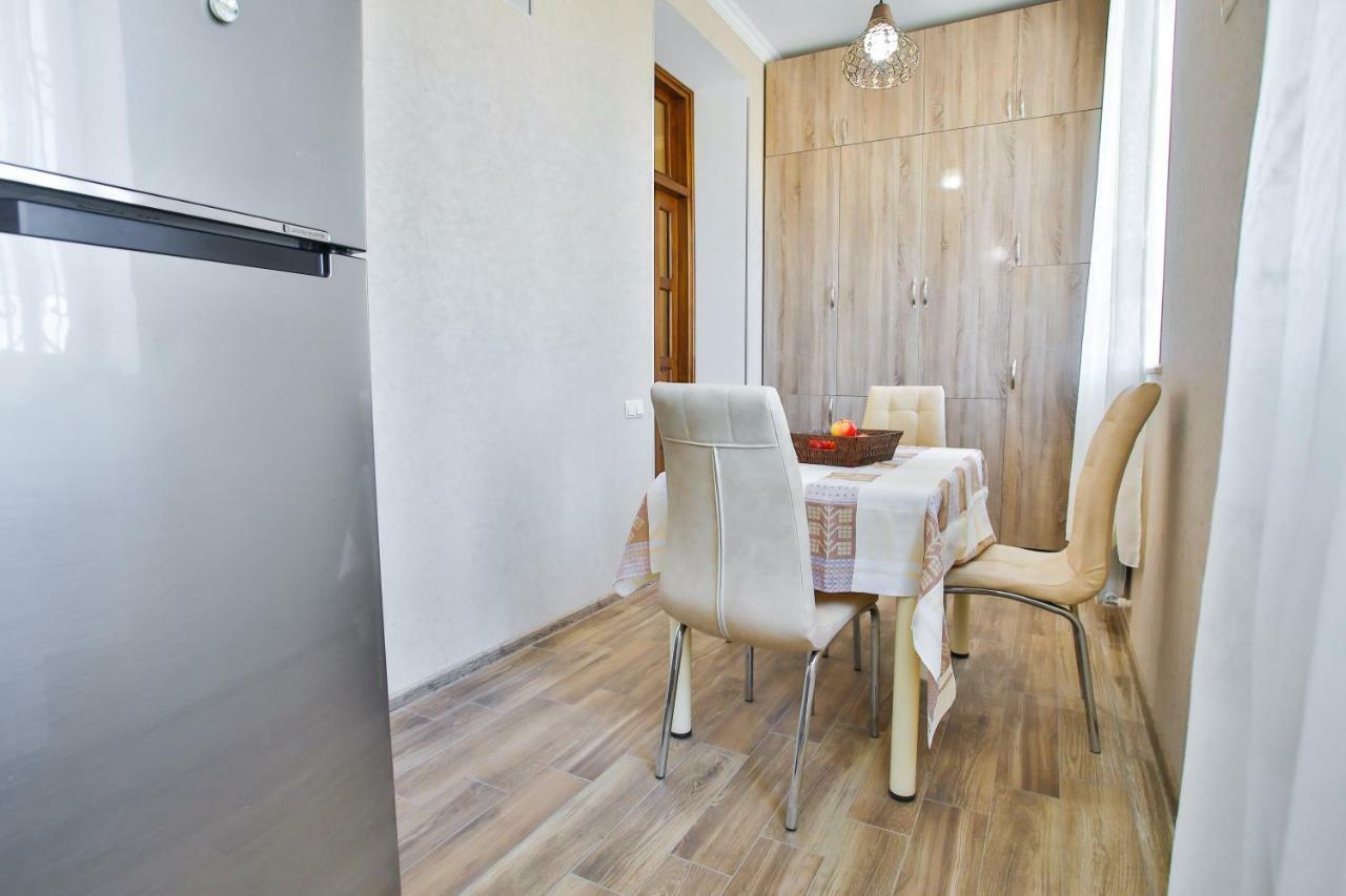 Apartment Anano Kutaisi Exterior foto